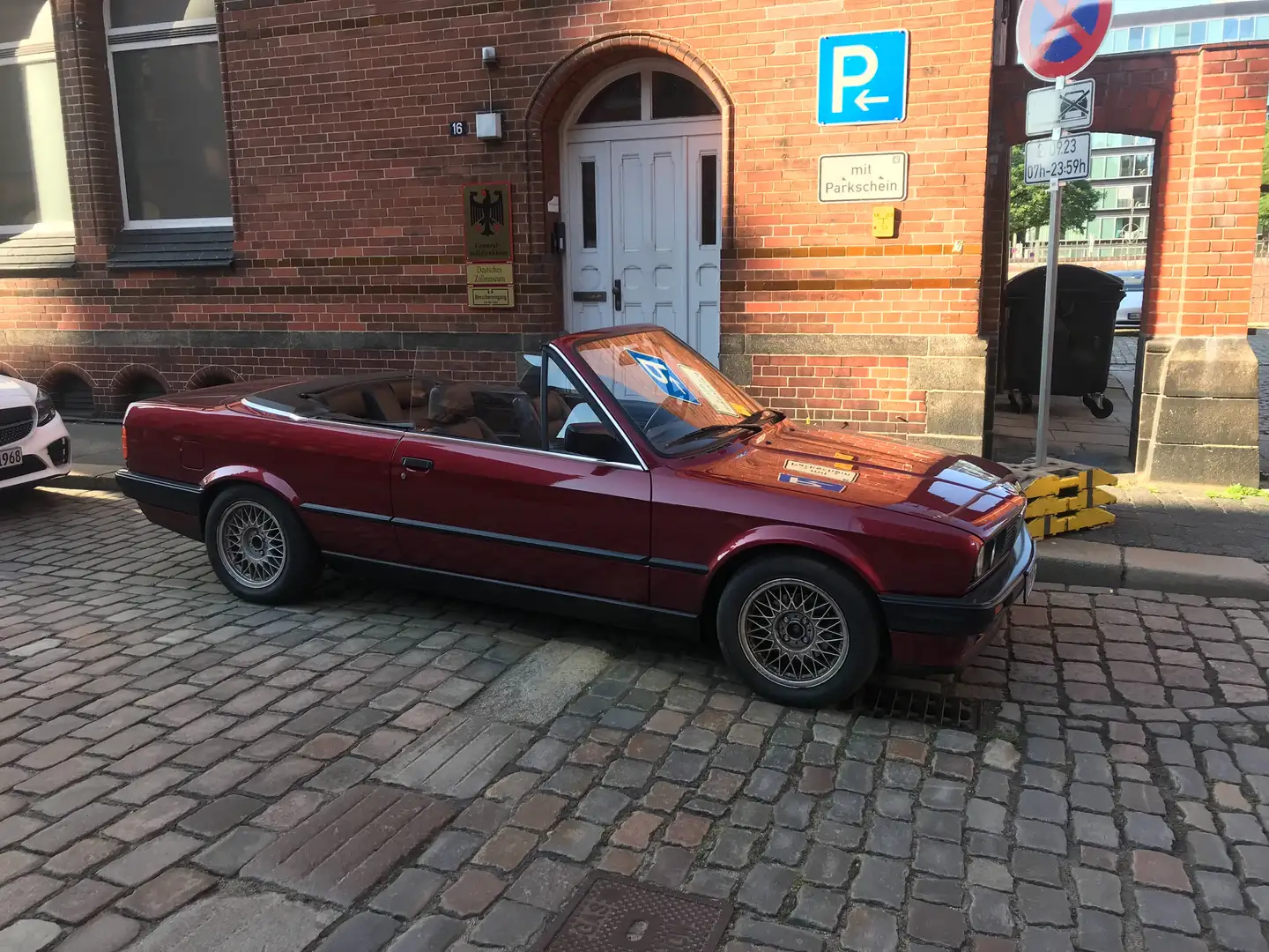 BMW 318 318i Rot - 1