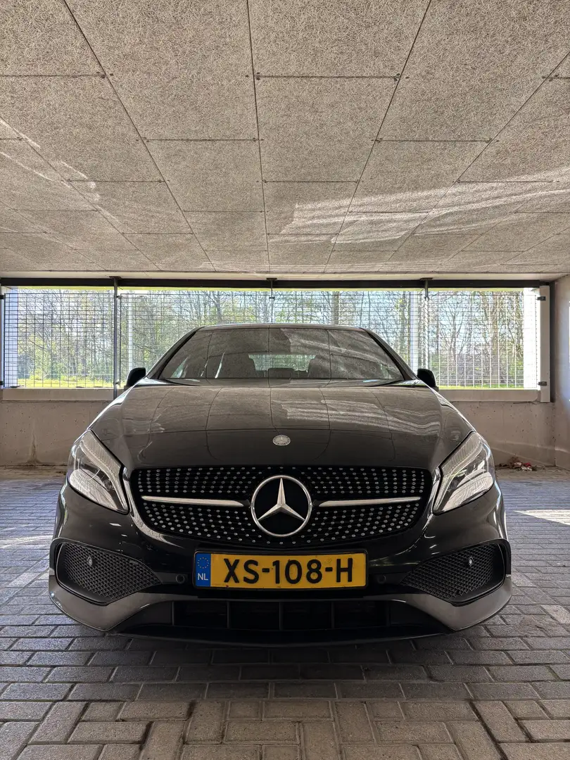 Mercedes-Benz A 200 Ms.Edition AMG-pakket - AMG-night pakket Zwart - 2