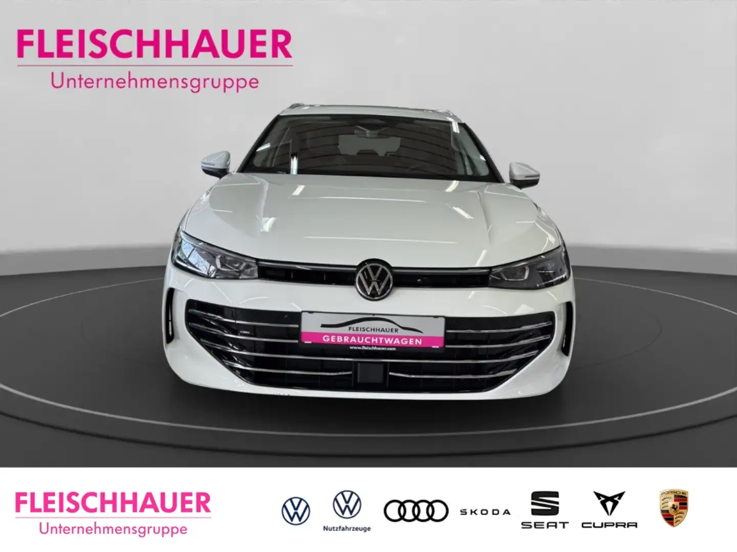 Volkswagen Passat Variant 2.0 TDI Elegance ACC Pano AHK Area View Weiß - 2