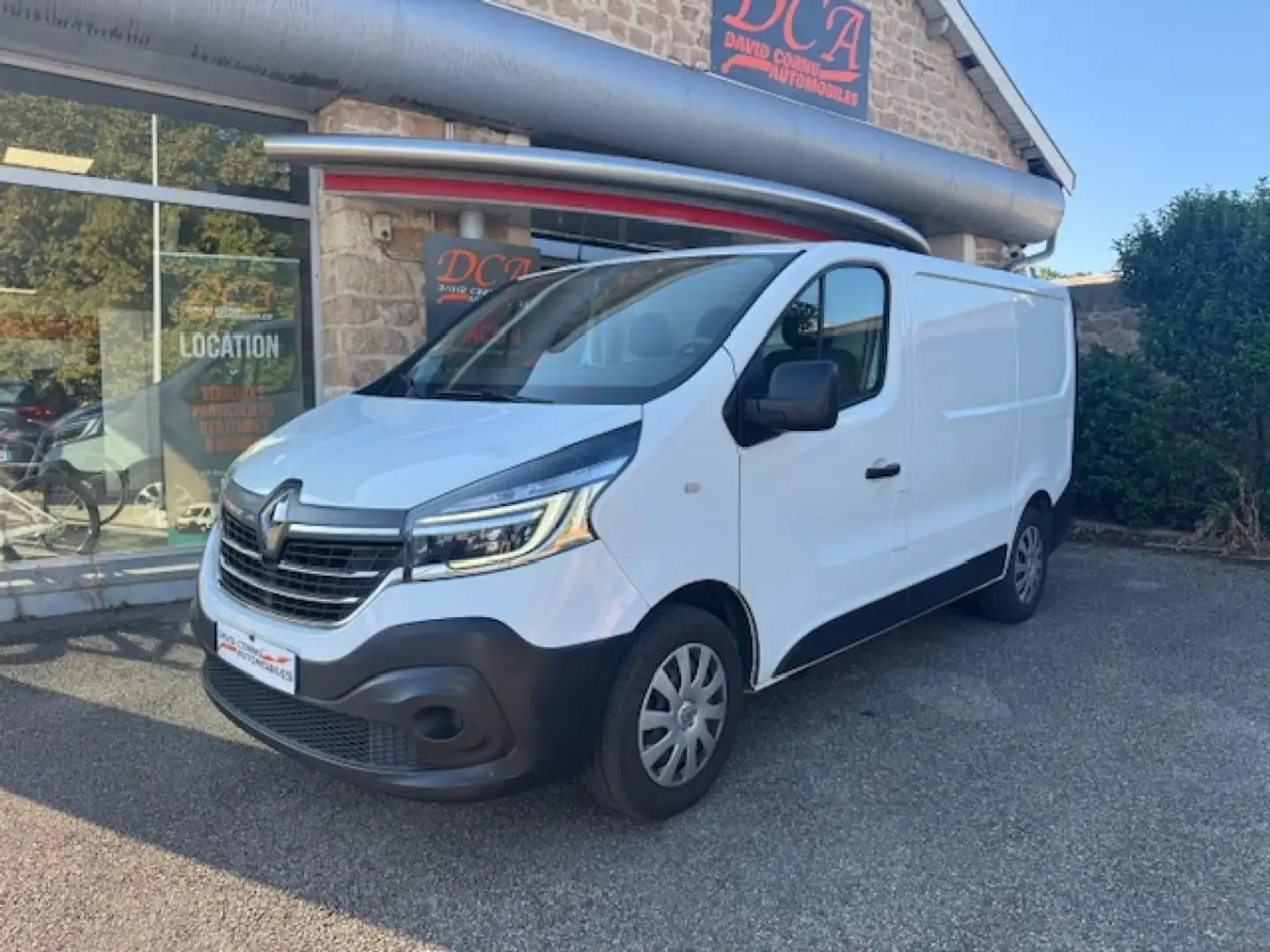 Renault Trafic L1H1 1200 Kg 2.0 dCi - 120 Fourgon Grand Confort L1H1 Blanc - 1