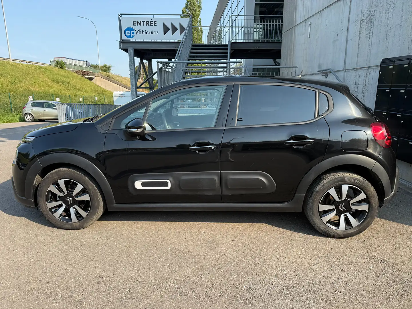 Citroen C3 1.2 PURETECH 110 EAT6 MAX Noir - 2