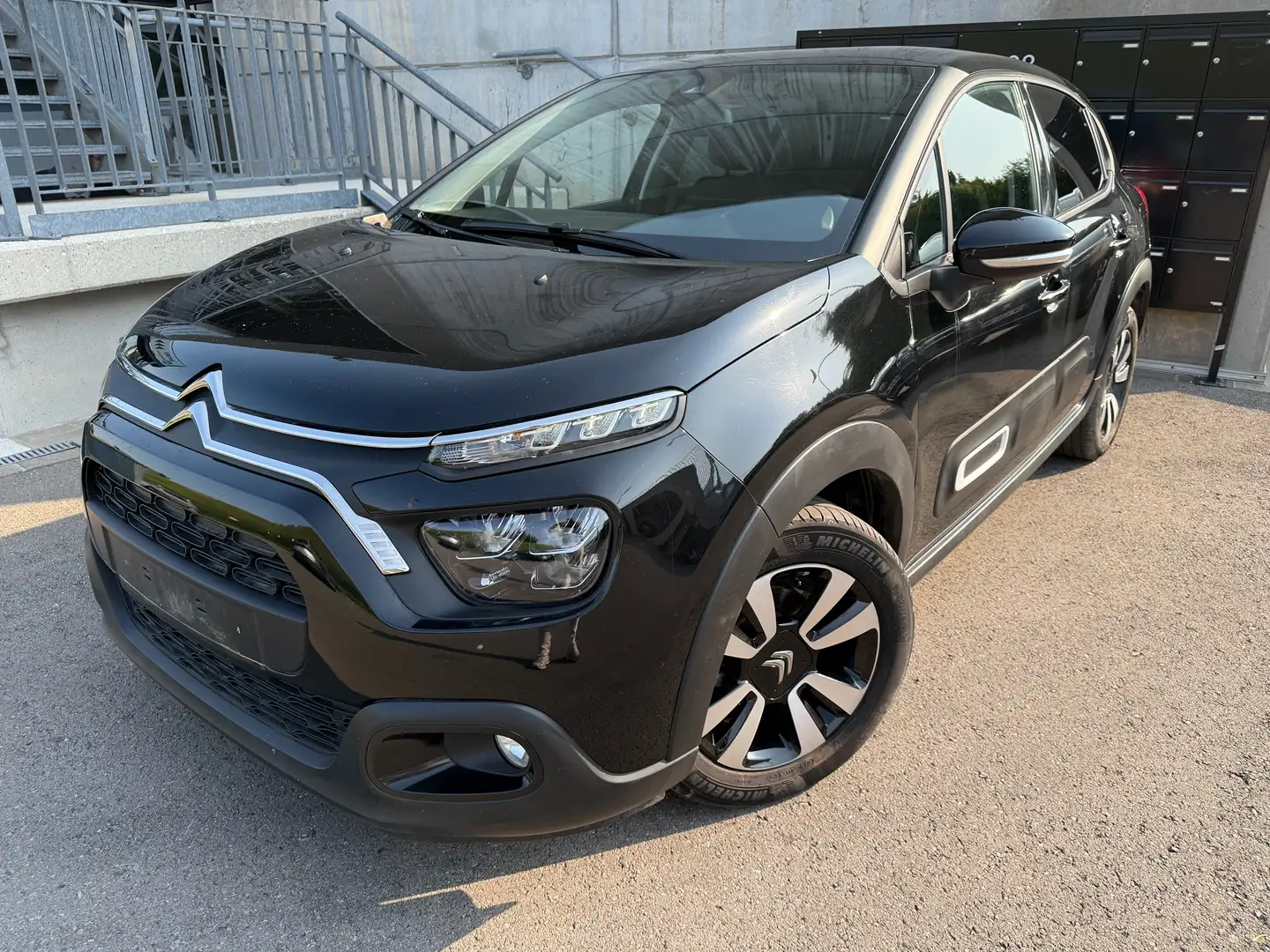 Citroen C3 1.2 PURETECH 110 EAT6 MAX Noir - 1