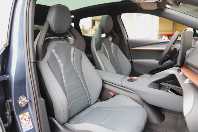 CUPRA Tavascan VZ Extreme 4Drive 250kW/340PS Ansicht 37