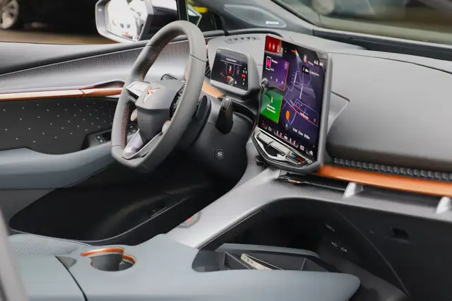 CUPRA Tavascan VZ Extreme 4Drive 250kW/340PS Ansicht 35