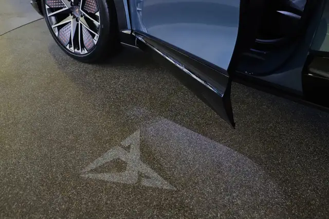 CUPRA Tavascan VZ Extreme 4Drive 250kW/340PS Ansicht 33