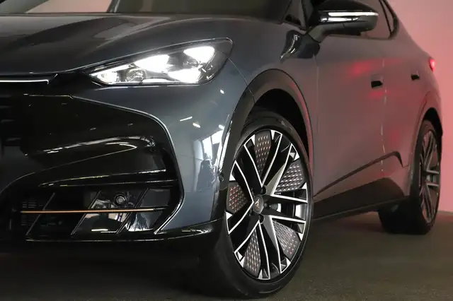 CUPRA Tavascan VZ Extreme 4Drive 250kW/340PS Ansicht 11