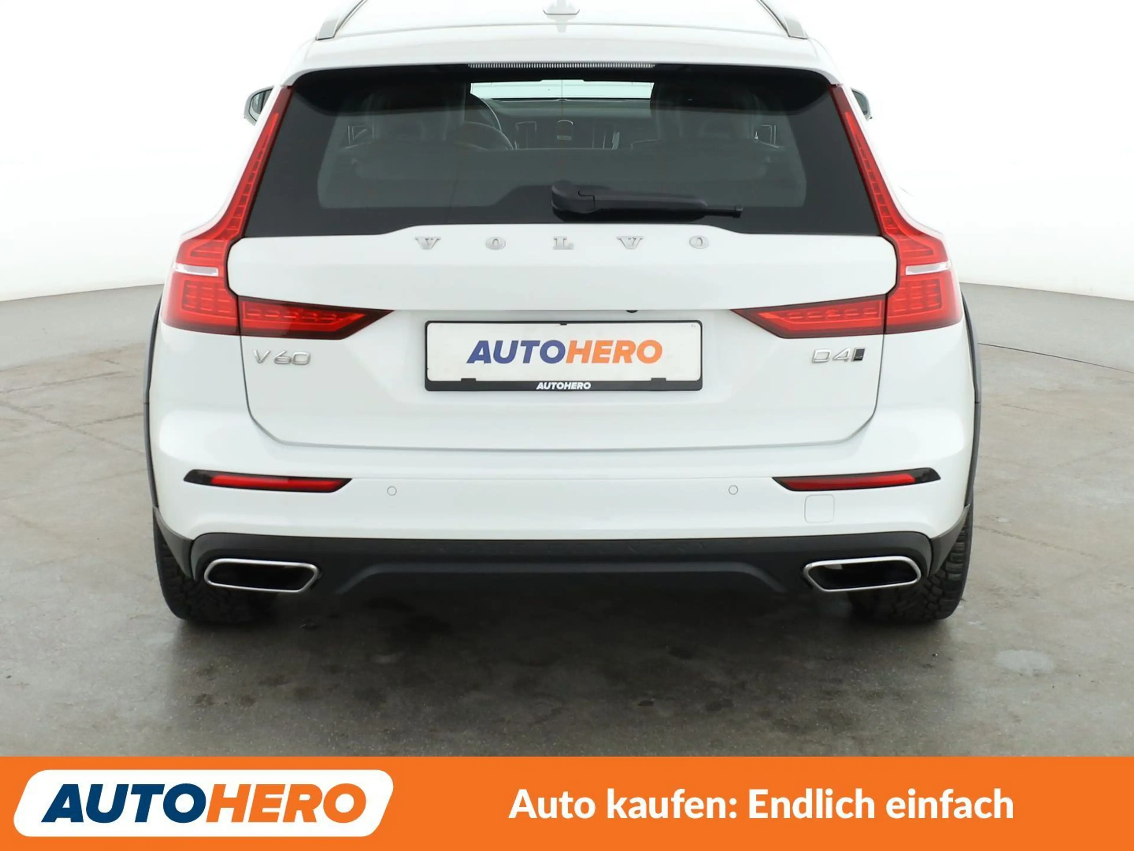 Volvo V60 Cross Country 2.0 D4 AWD Aut.*NAVI*TEMPO*CAM*PDC*TOUCH* — photo 5