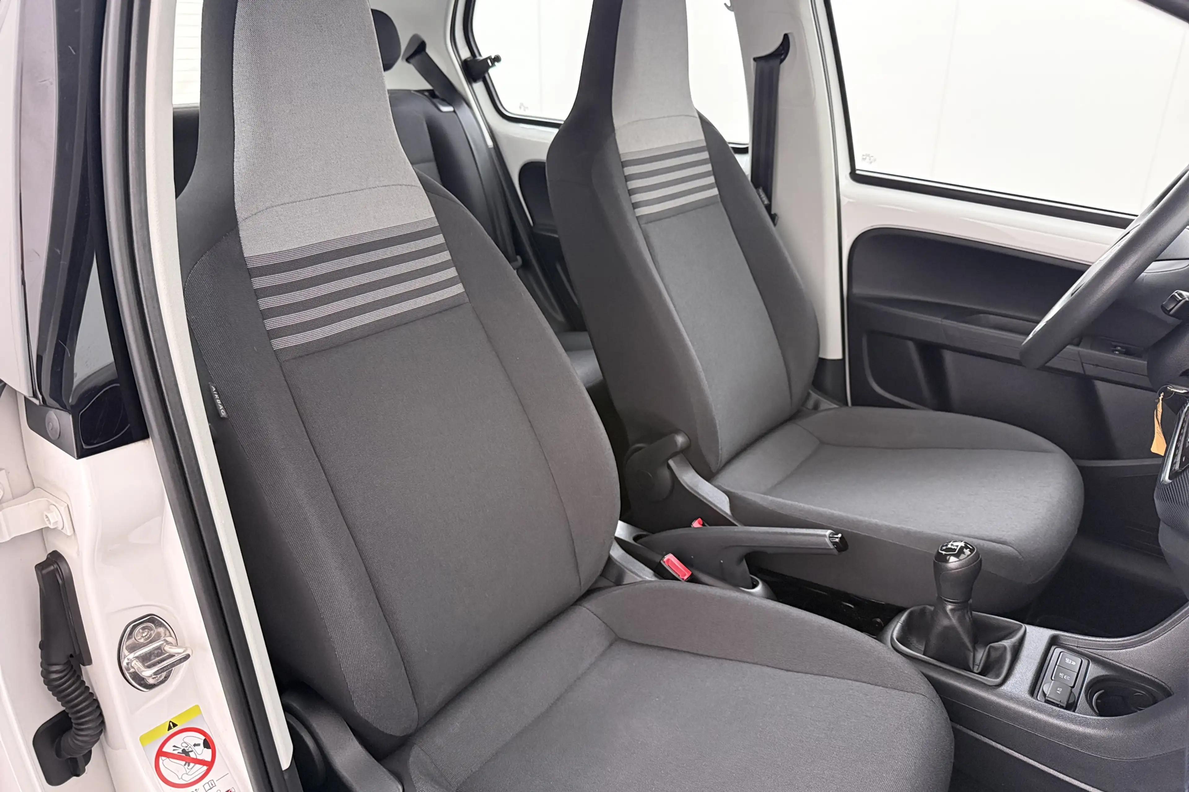 Volkswagen up! 1.0 Move up! NW-Model Multimedia-Scherm Bluetooth — photo 14