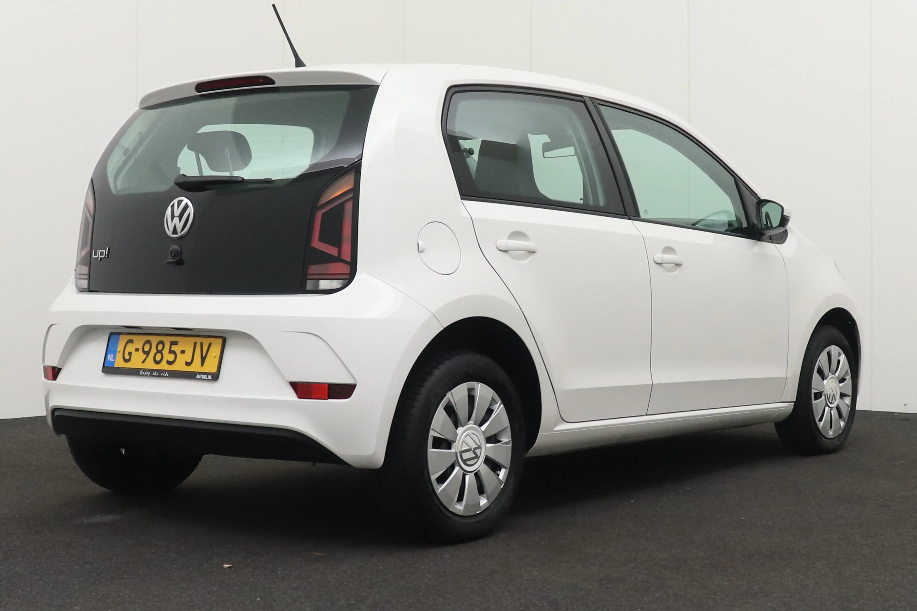Volkswagen up! 1.0 Move up! NW-Model Multimedia-Scherm Bluetooth — photo 2