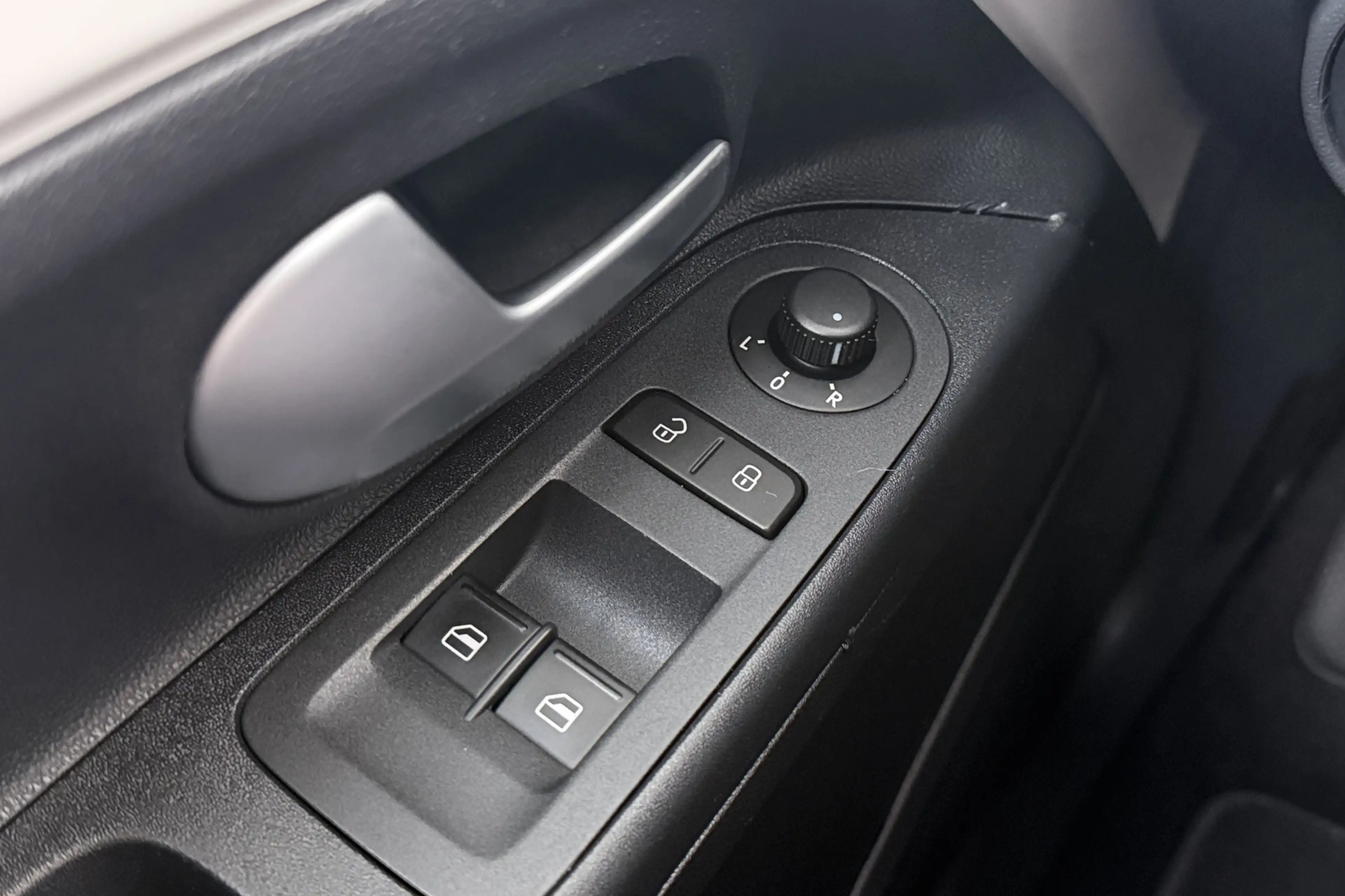 Volkswagen up! 1.0 Move up! NW-Model Multimedia-Scherm Bluetooth — photo 16