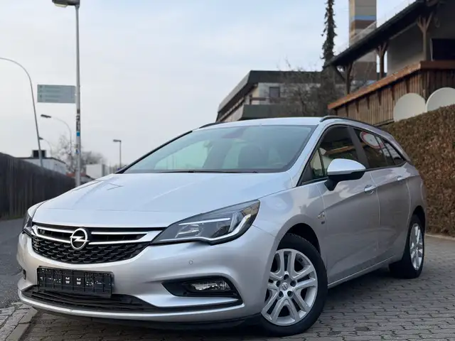 Opel Astra 120 Jahre *NAVI*SZH*PDC*1.Hand*Lenkrad bhzb*