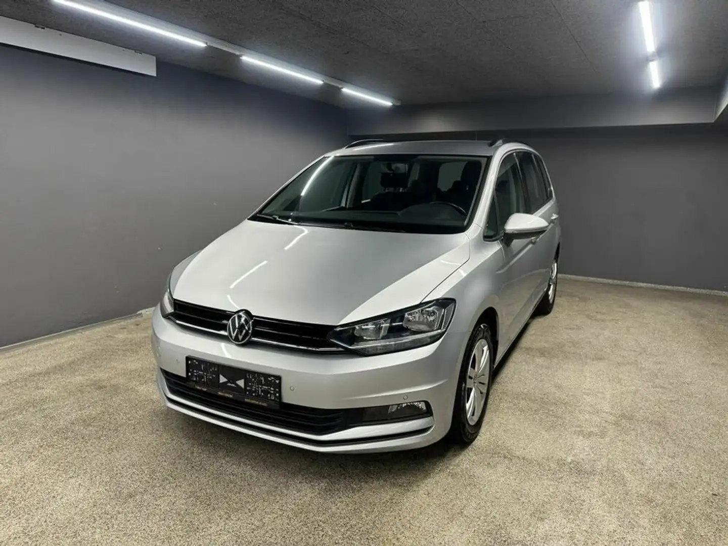 Volkswagen Touran Basis Start-Stopp Silber - 1