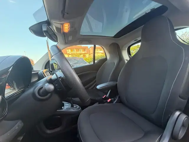 Smart Fortwo view 13