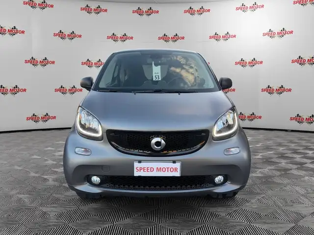 Smart Fortwo view 2