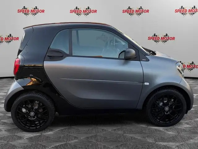 Smart Fortwo view 3
