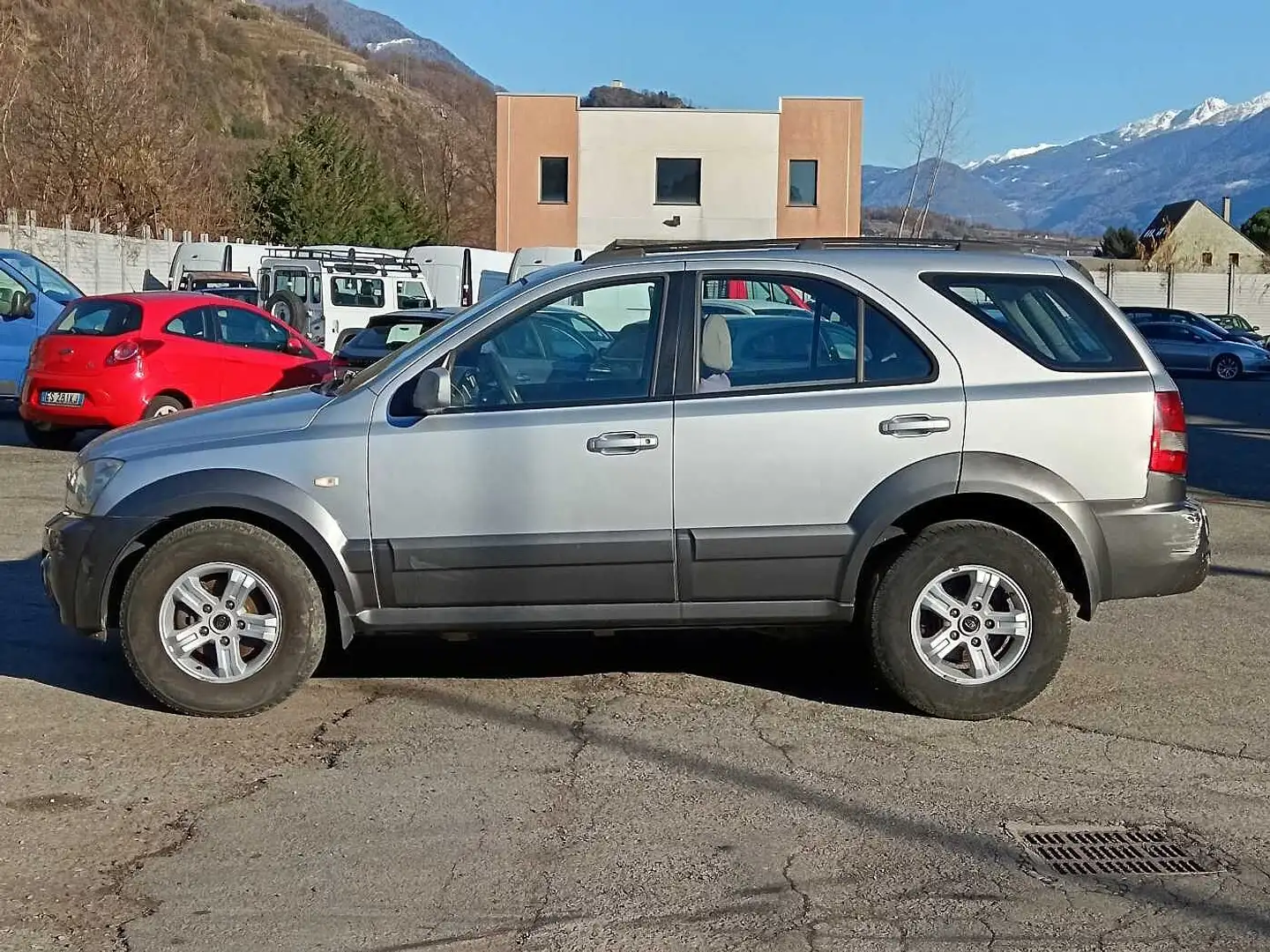 Kia Sorento 2.5 16V CRDI 4WD active Stříbrná - 2
