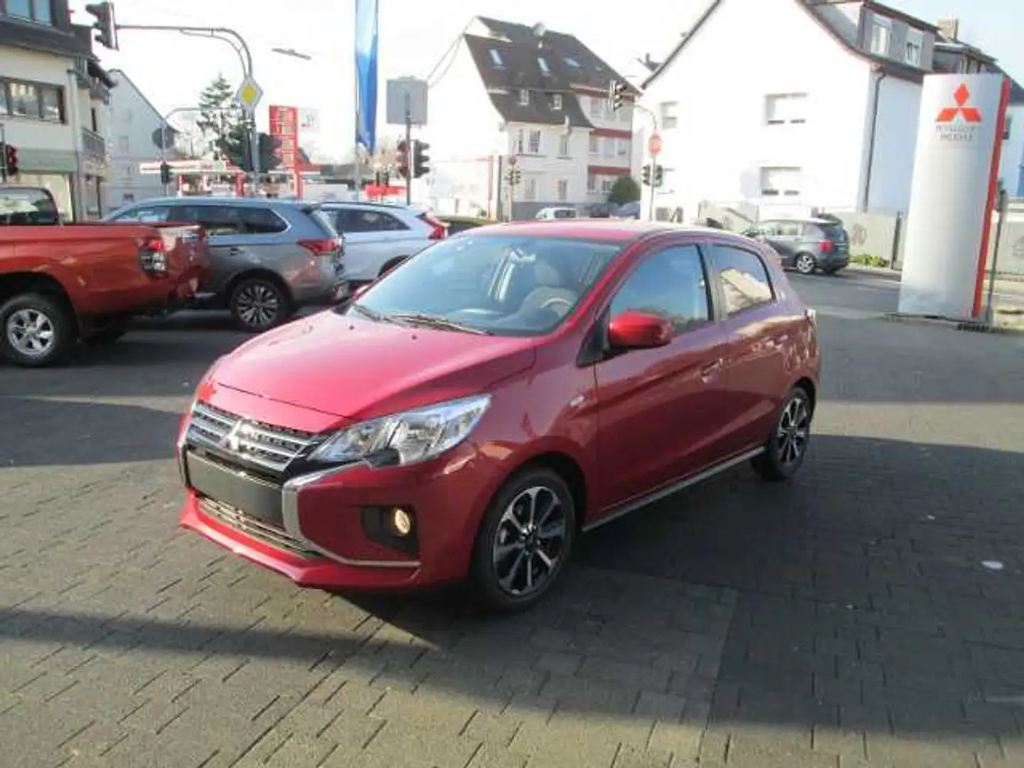 Mitsubishi Space Star Select+ 1.2 MIVEC ClearTec 5-Gang Rouge - 1