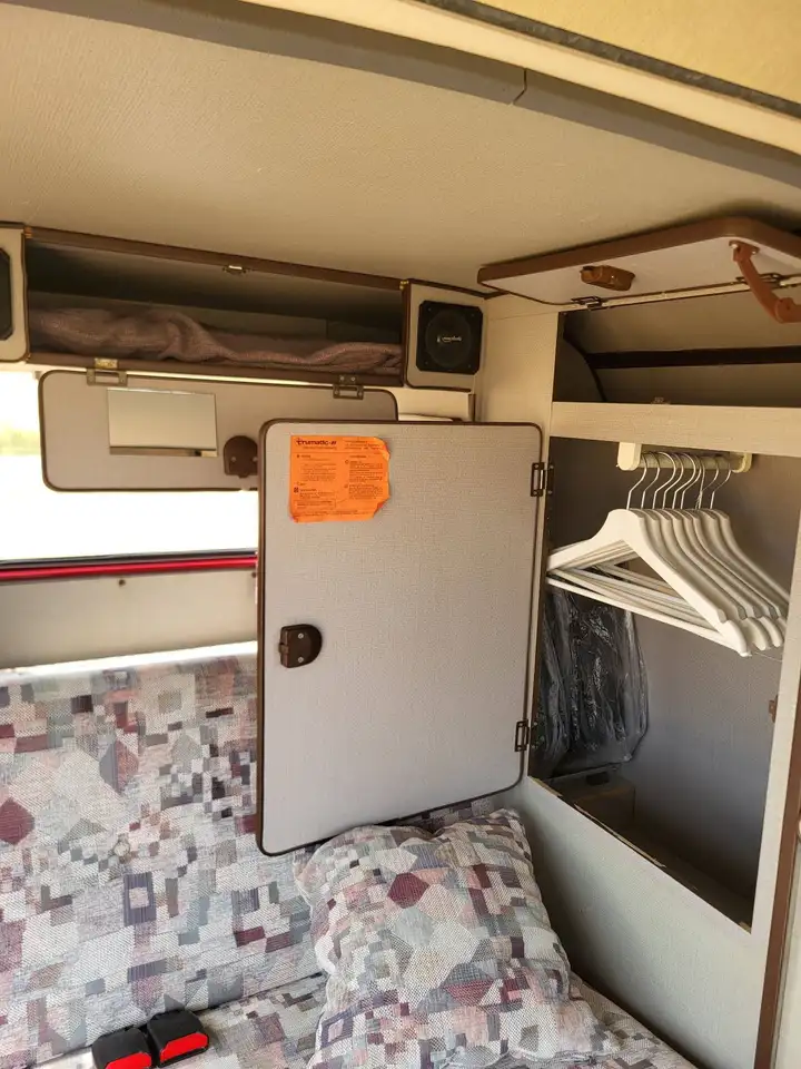Volkswagen T3 La Strada Camper Aufstelldach, foto 11