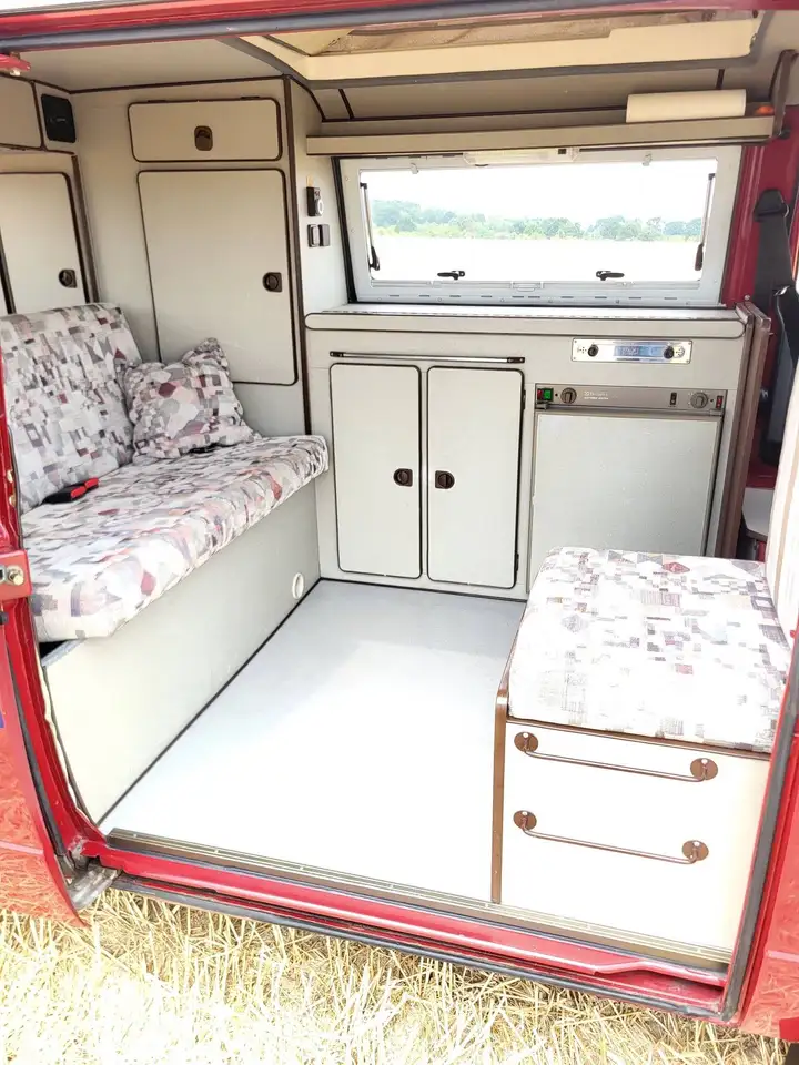 Volkswagen T3 La Strada Camper Aufstelldach, foto 7