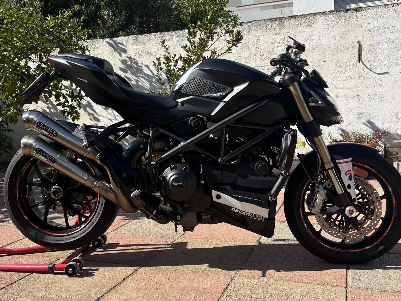 Ducati Streetfighter