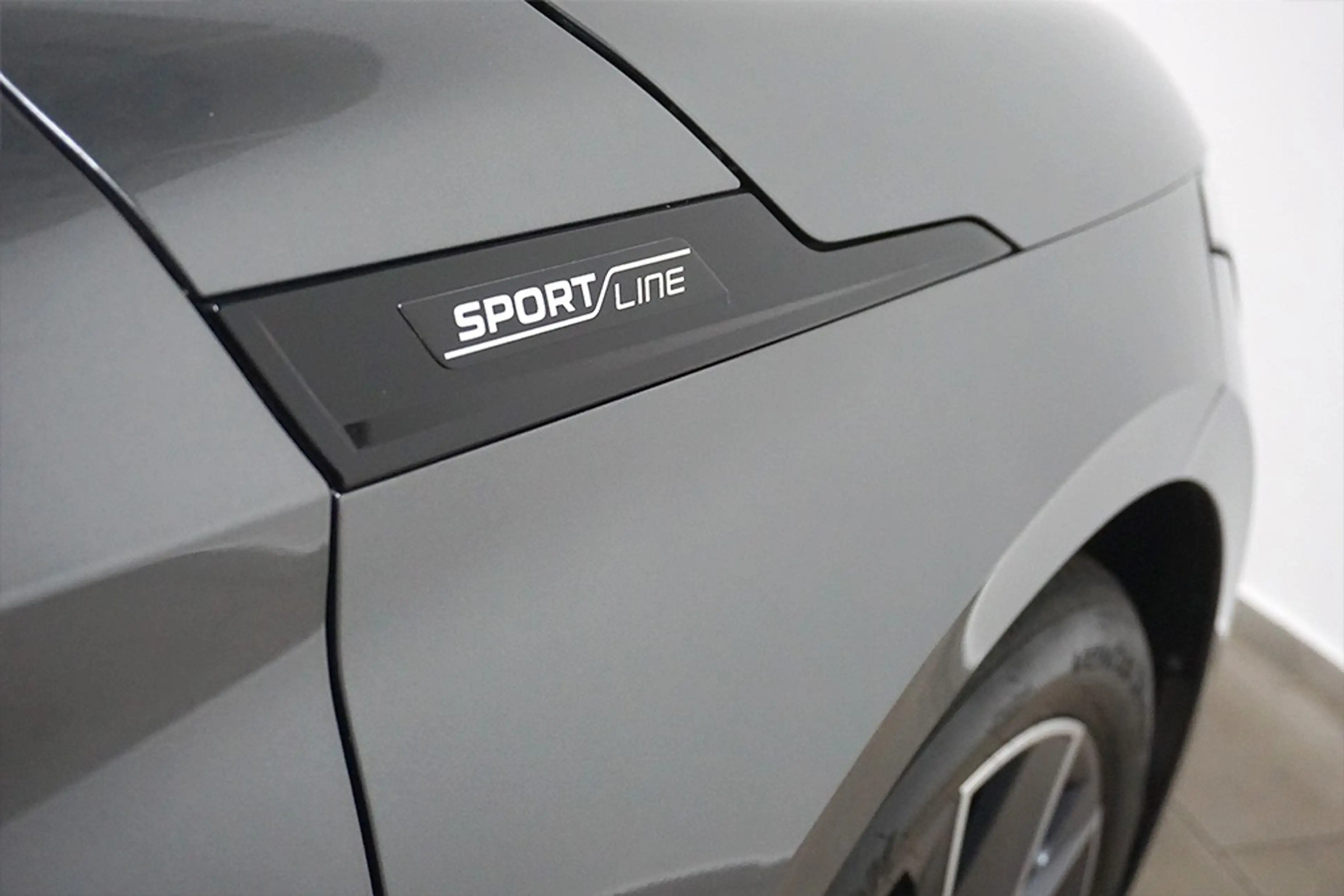 Skoda Enyaq 60e 132KW Sportline Virtual Pano Wärmepump — photo 5