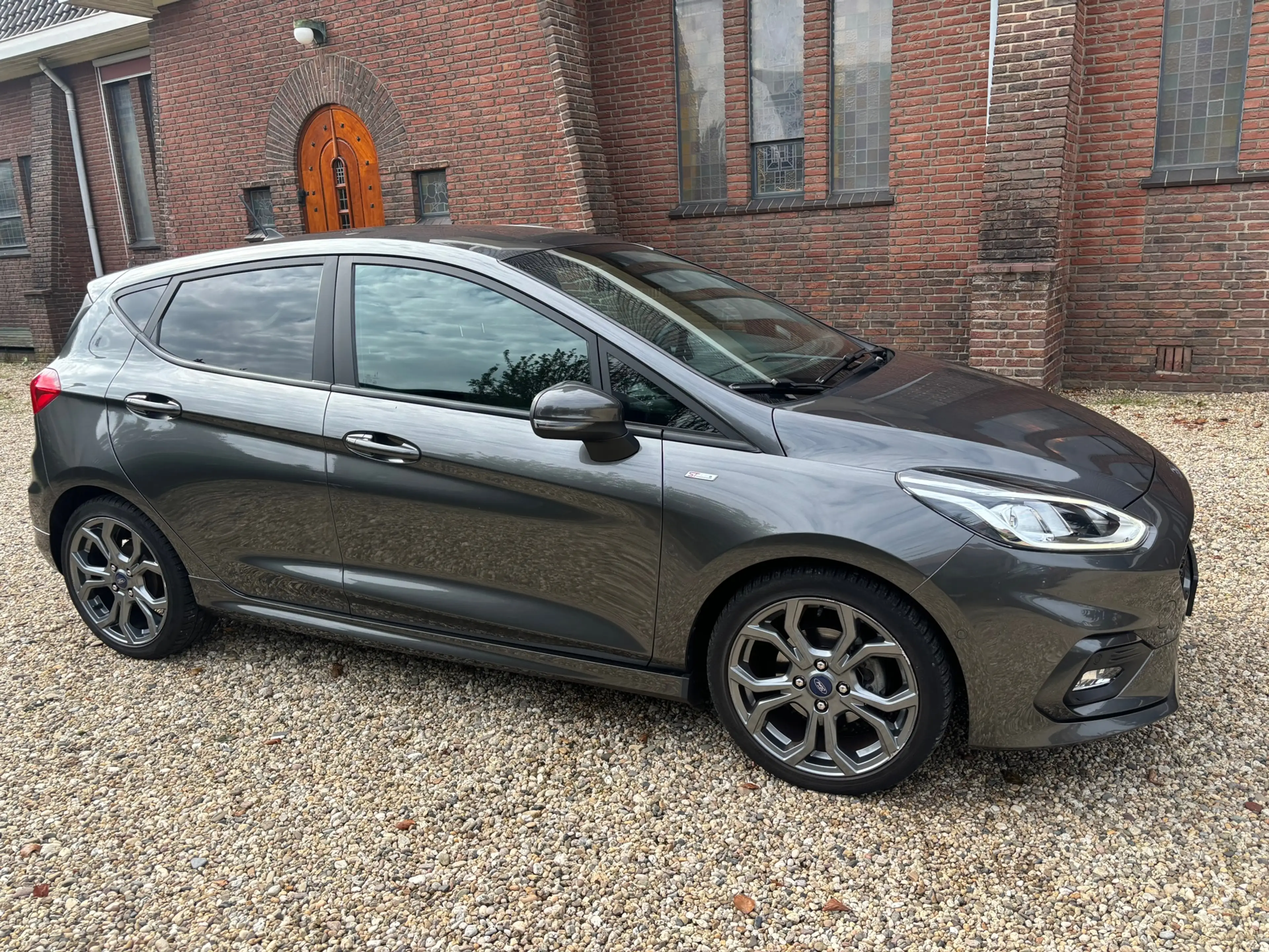 Ford Fiesta 1.0 EcoBoost ST-Line X — photo 9