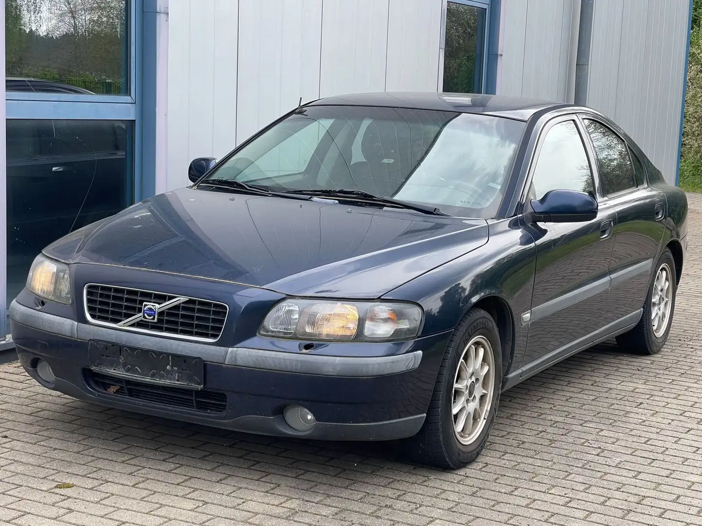 Volvo S60 2.4 Blau - 1
