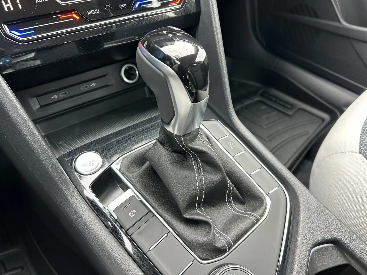 Volkswagen Taos снимка Volkswagen Taos
