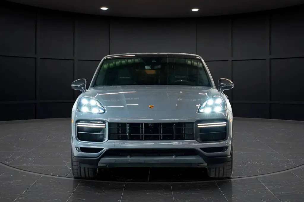 2023 Porsche Cayenne Turbo LOW KM ONLY 23900 km — снимка 1