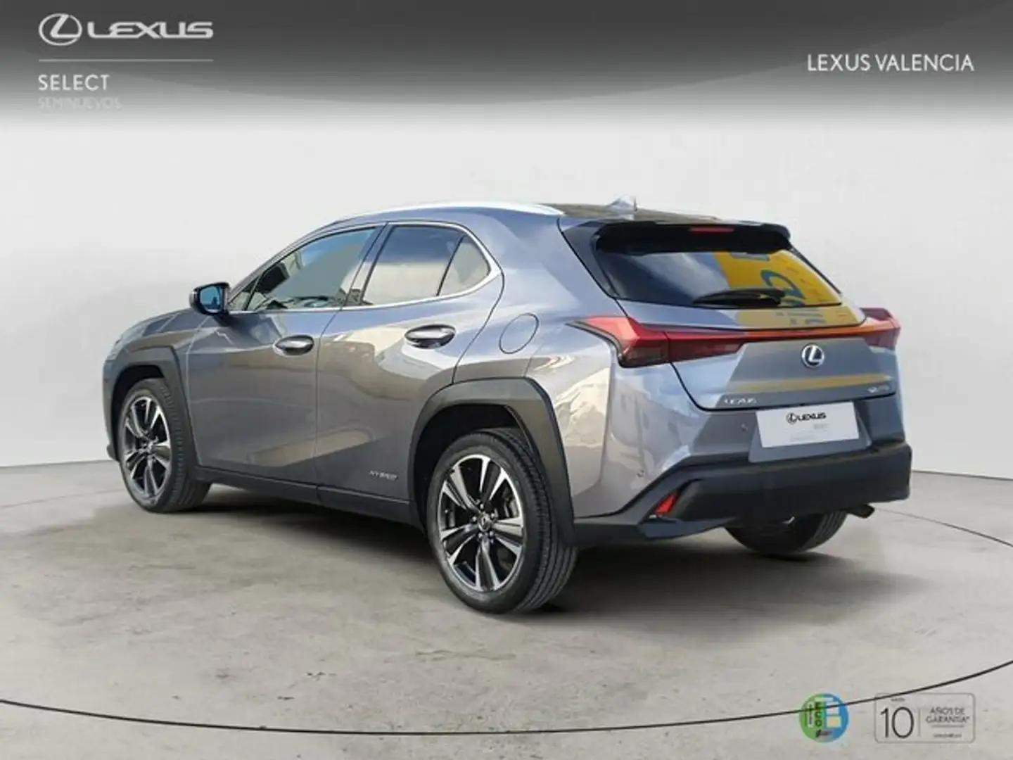 Lexus UX 250h 2WD EXECUTIVE PLUS Šedá - 2