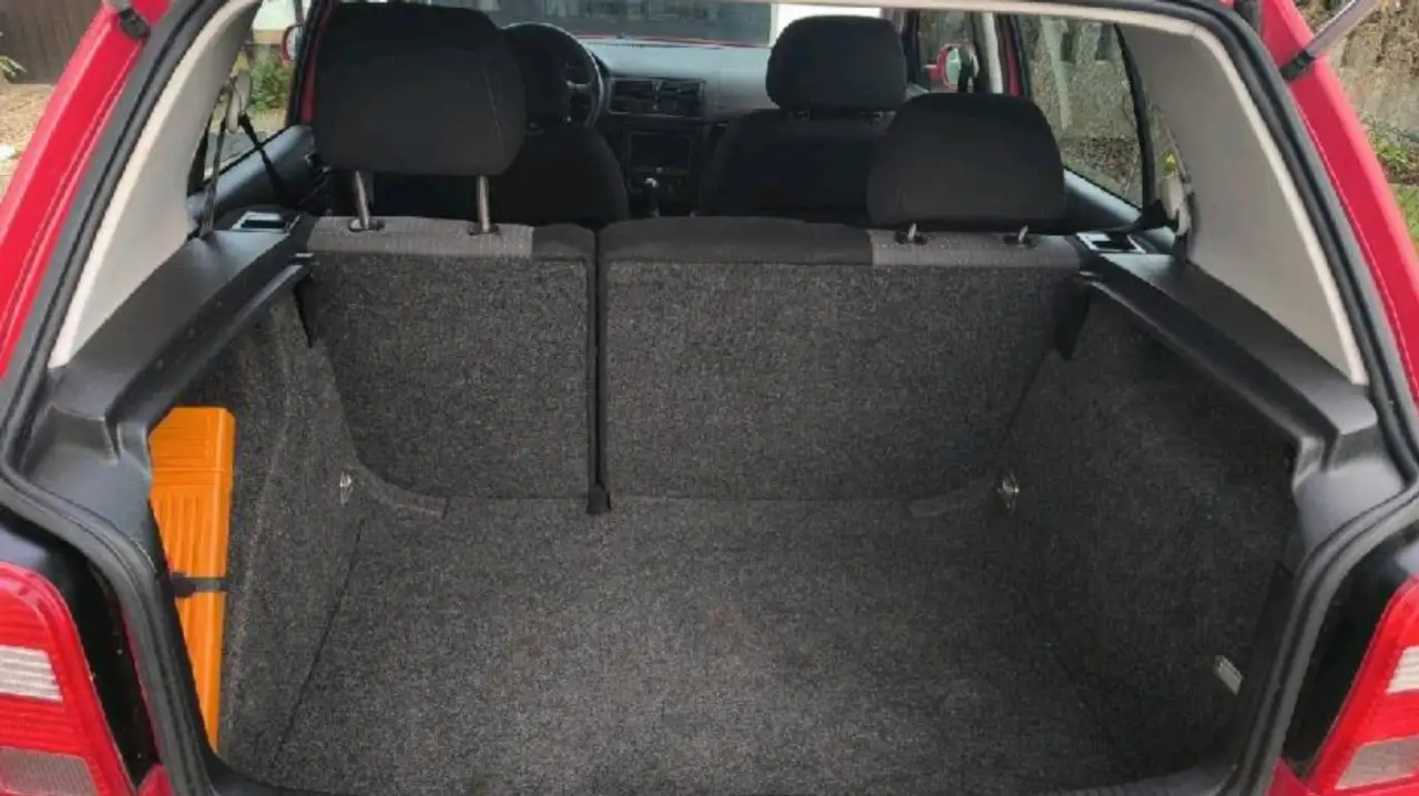 Volkswagen Golf Standard Model — photo 6