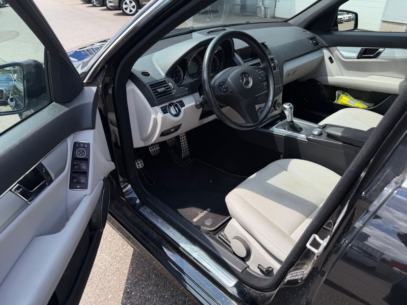 Mercedes-Benz C 200 CGI T AMG Line 8Fach_SitzH_KlimaAut — photo 9