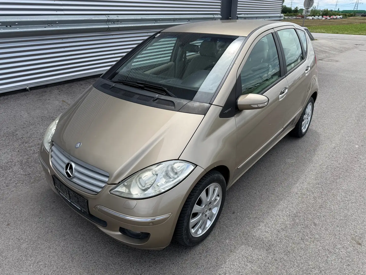 Mercedes-Benz A 200 CDI Elegance ID:134 Beige - 1