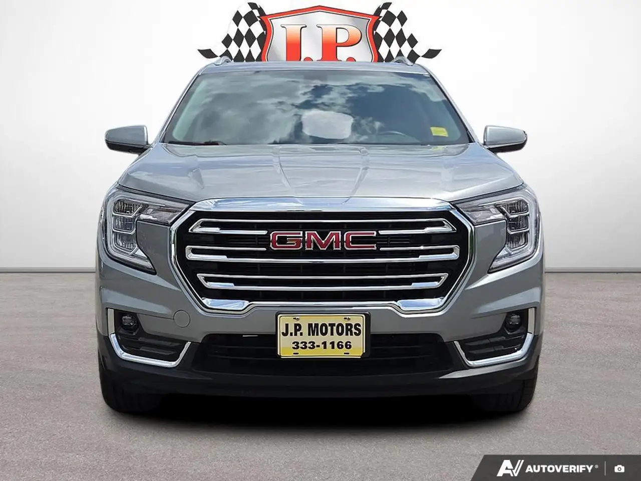 GMC Terrain photo GMC Terrain
