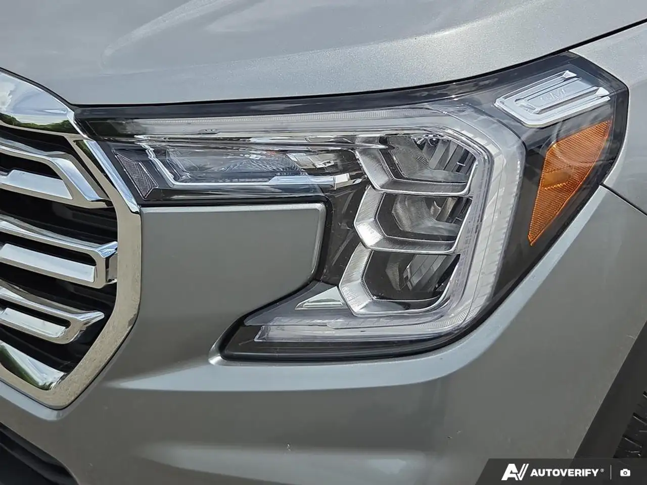 GMC Terrain photo GMC Terrain