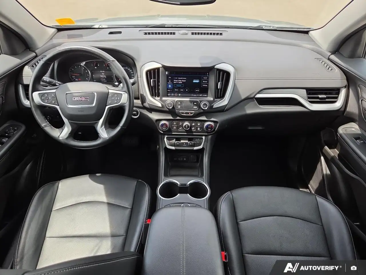 GMC Terrain photo GMC Terrain