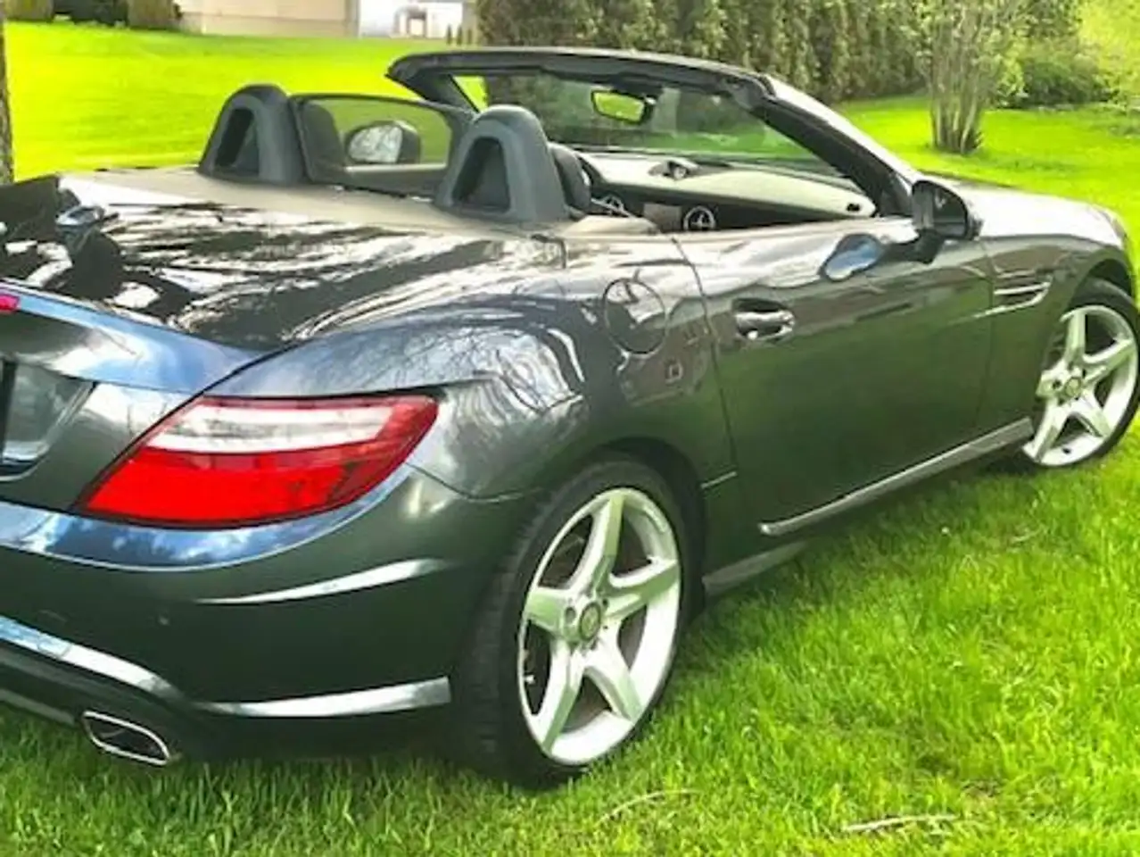 Mercedes-Benz SLK снимка Mercedes-Benz SLK