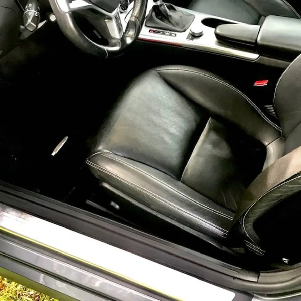 Mercedes-Benz SLK снимка Mercedes-Benz SLK