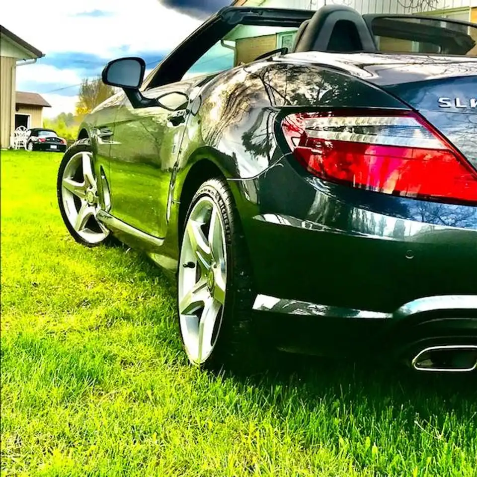 Mercedes-Benz SLK снимка Mercedes-Benz SLK