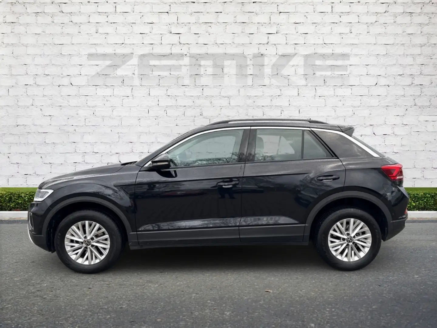 Volkswagen T-Roc 1.0 TSI Life StandHZG 2,99% Finanzierung Schwarz - 2