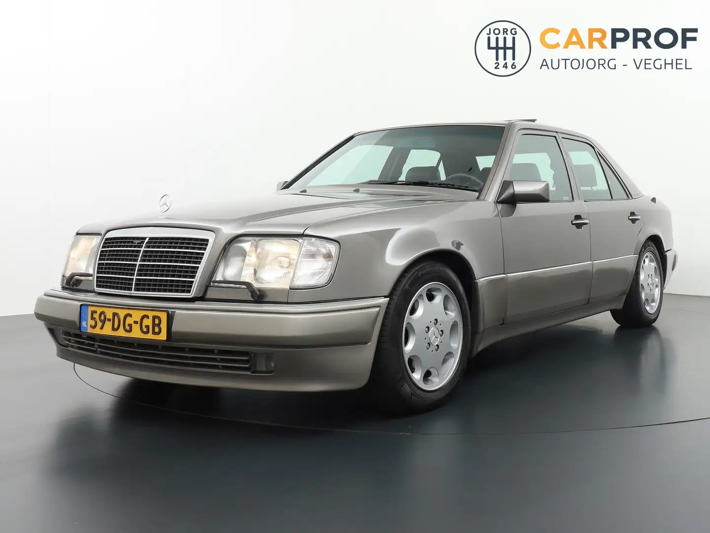 Mercedes-Benz E 500 E500 500E Schuifdak Becker Navigatie Leder Cruise Beige - 1