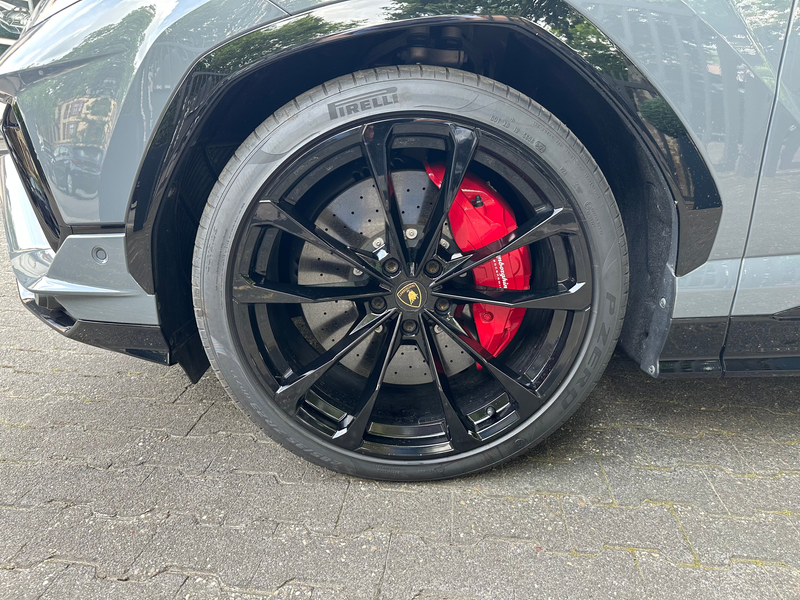 Lamborghini Urus Urus S 19Tkm Wartung/Service NEU Akrapovic TOP — photo 5