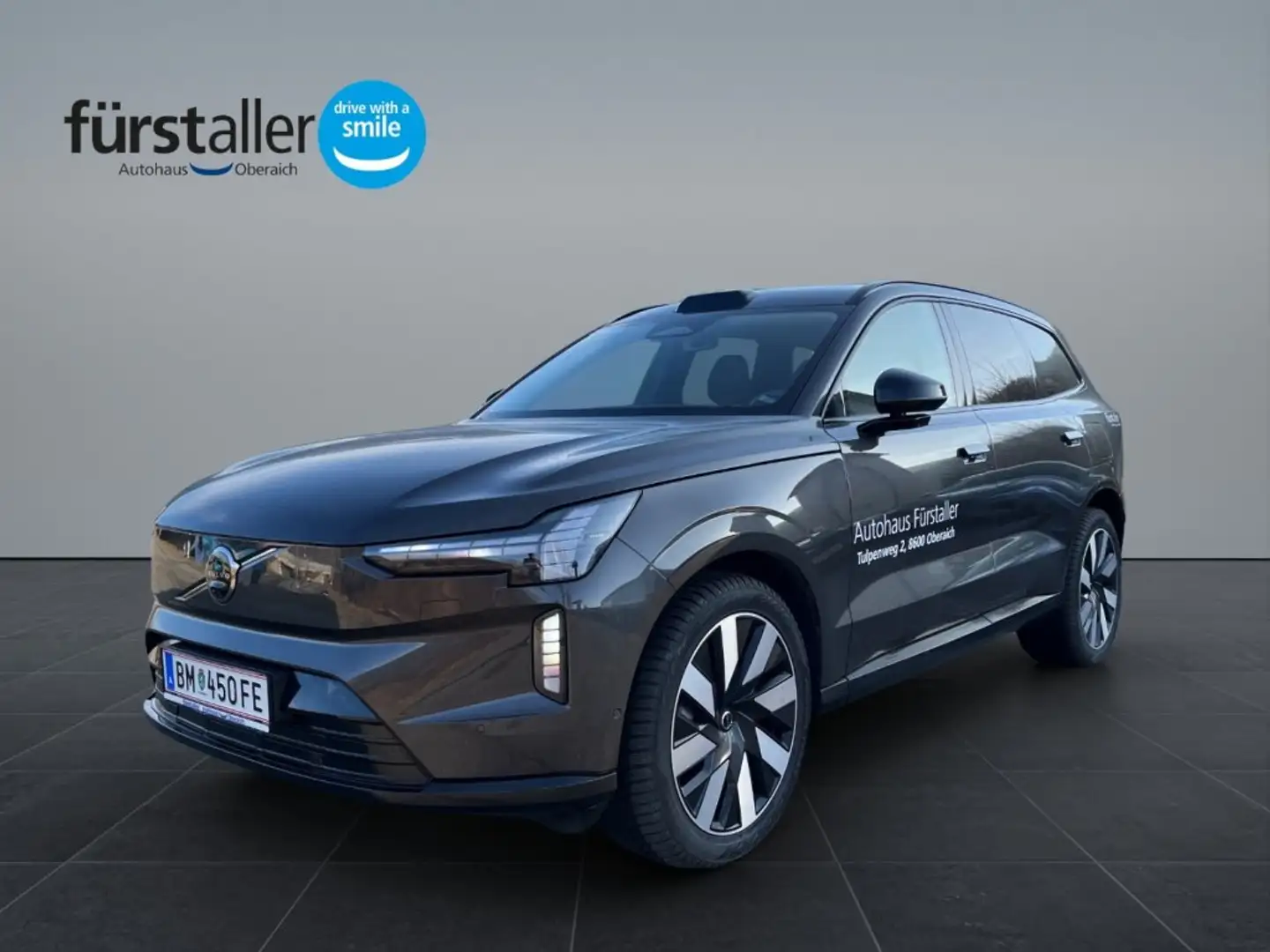 Volvo EX90 Ultra, Twin Motor Performance, Vollelektrisch, 7 Sitze Grau - 1