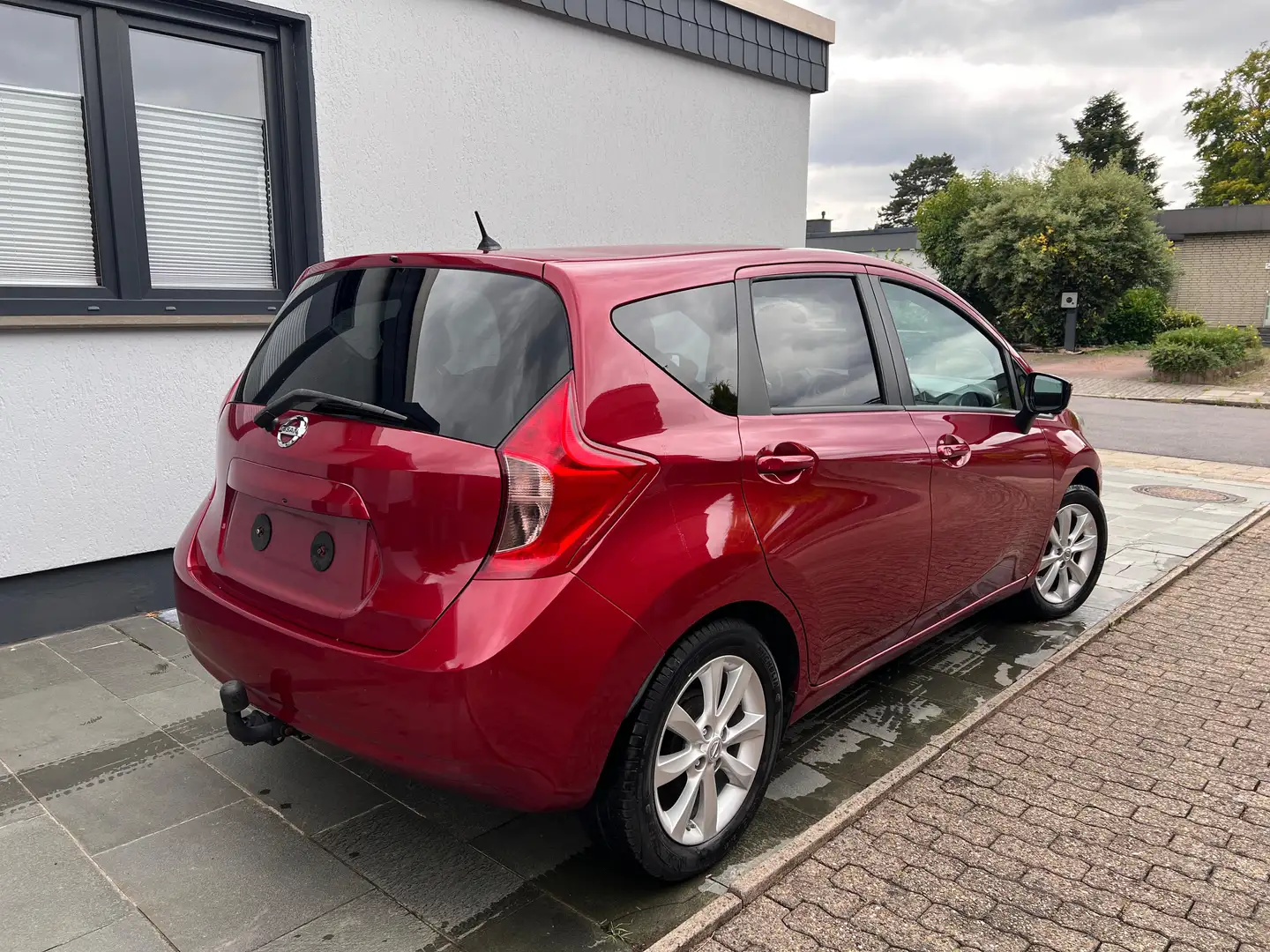 Nissan Note Note 1.5 dci tekna Rot - 1