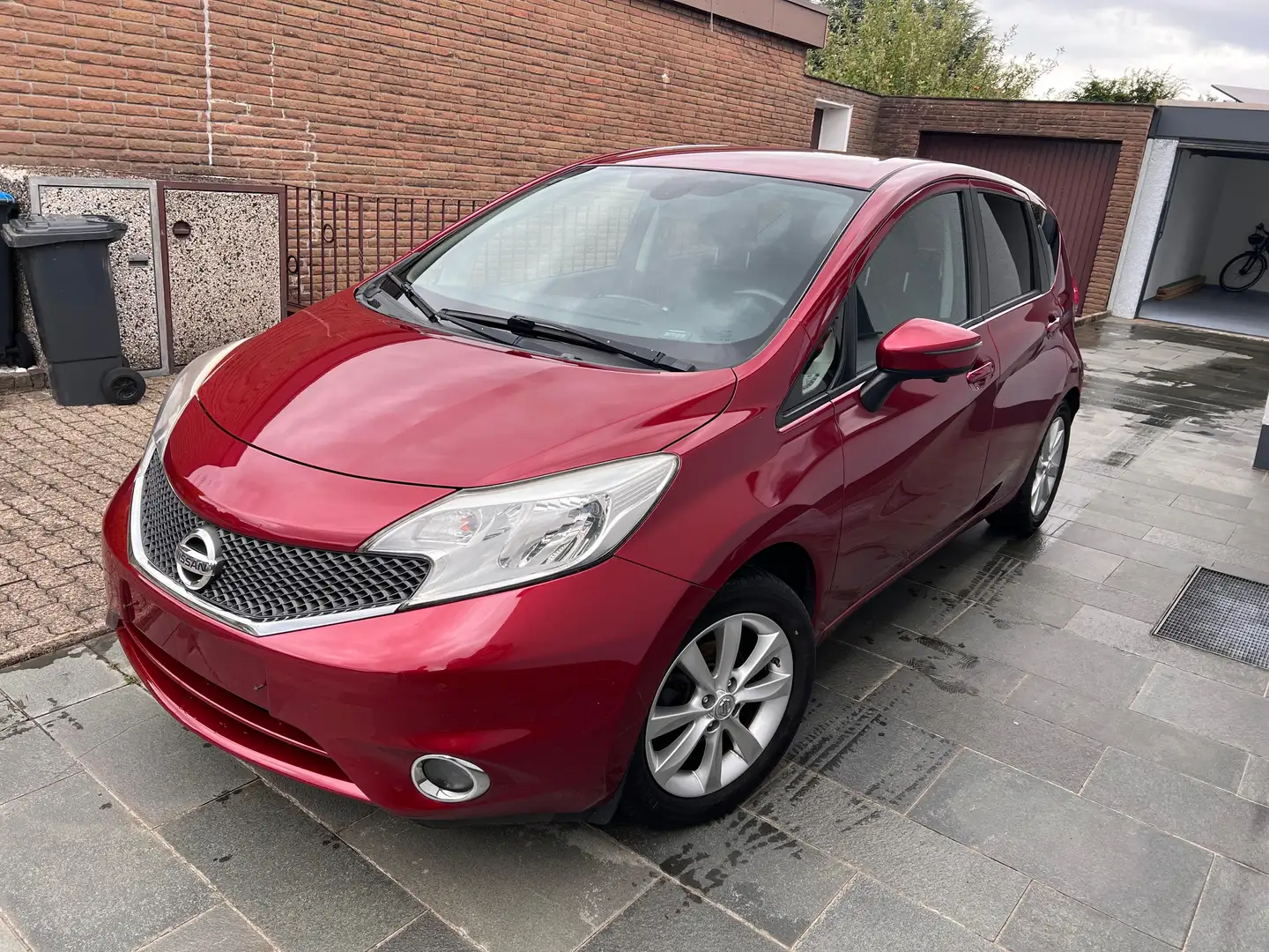 Nissan Note Note 1.5 dci tekna Rot - 2