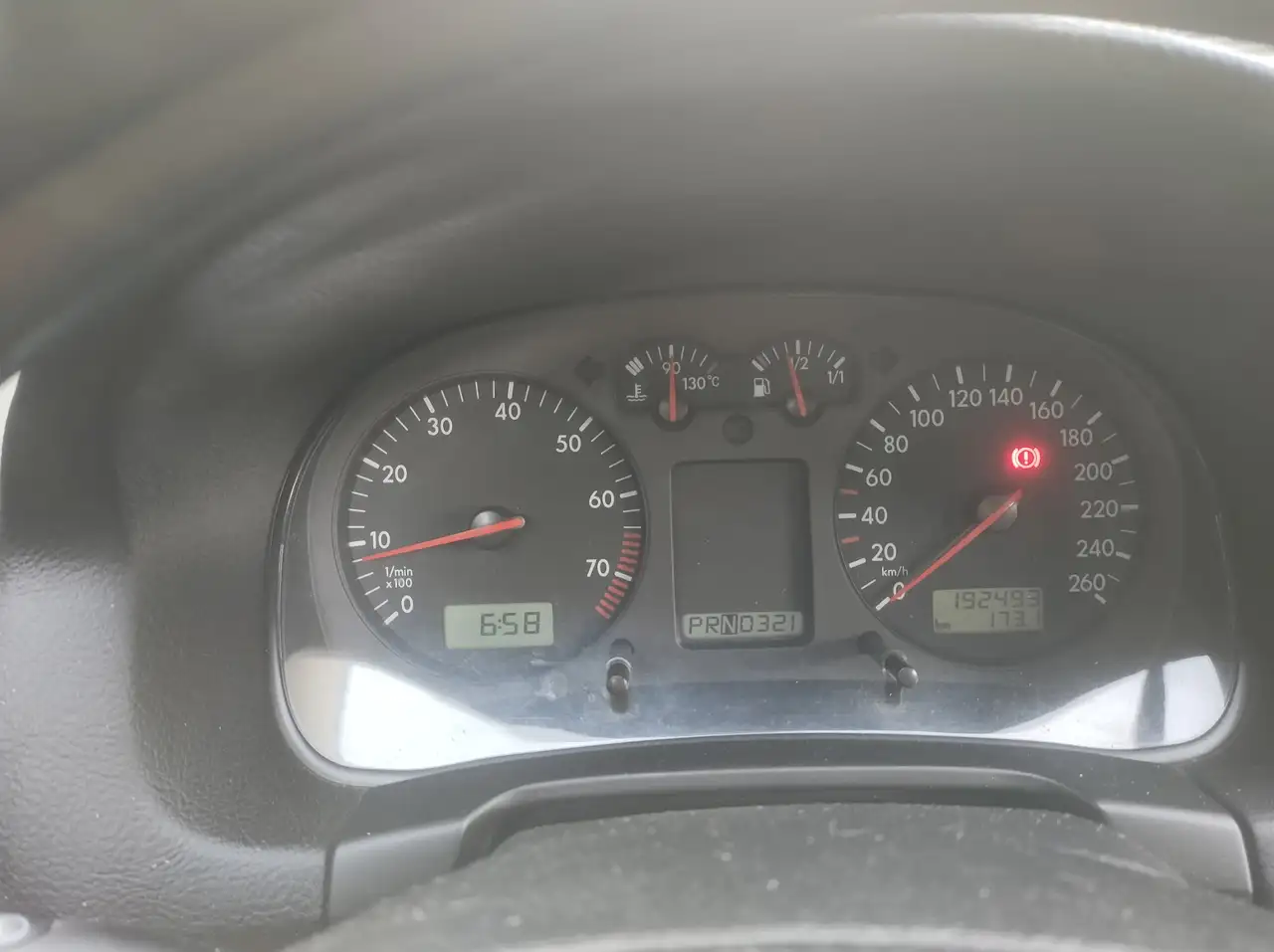 Volkswagen Golf 1.6i A, foto 10