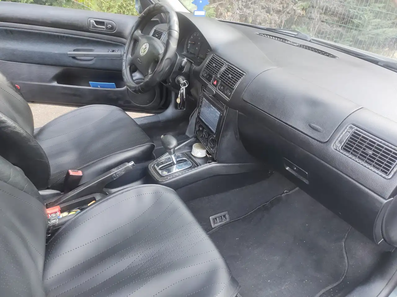Volkswagen Golf 1.6i A, foto 3