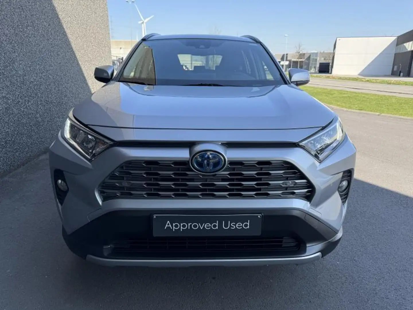 Toyota RAV 4 Dynamic Plus + Trekhaak Plateado - 2