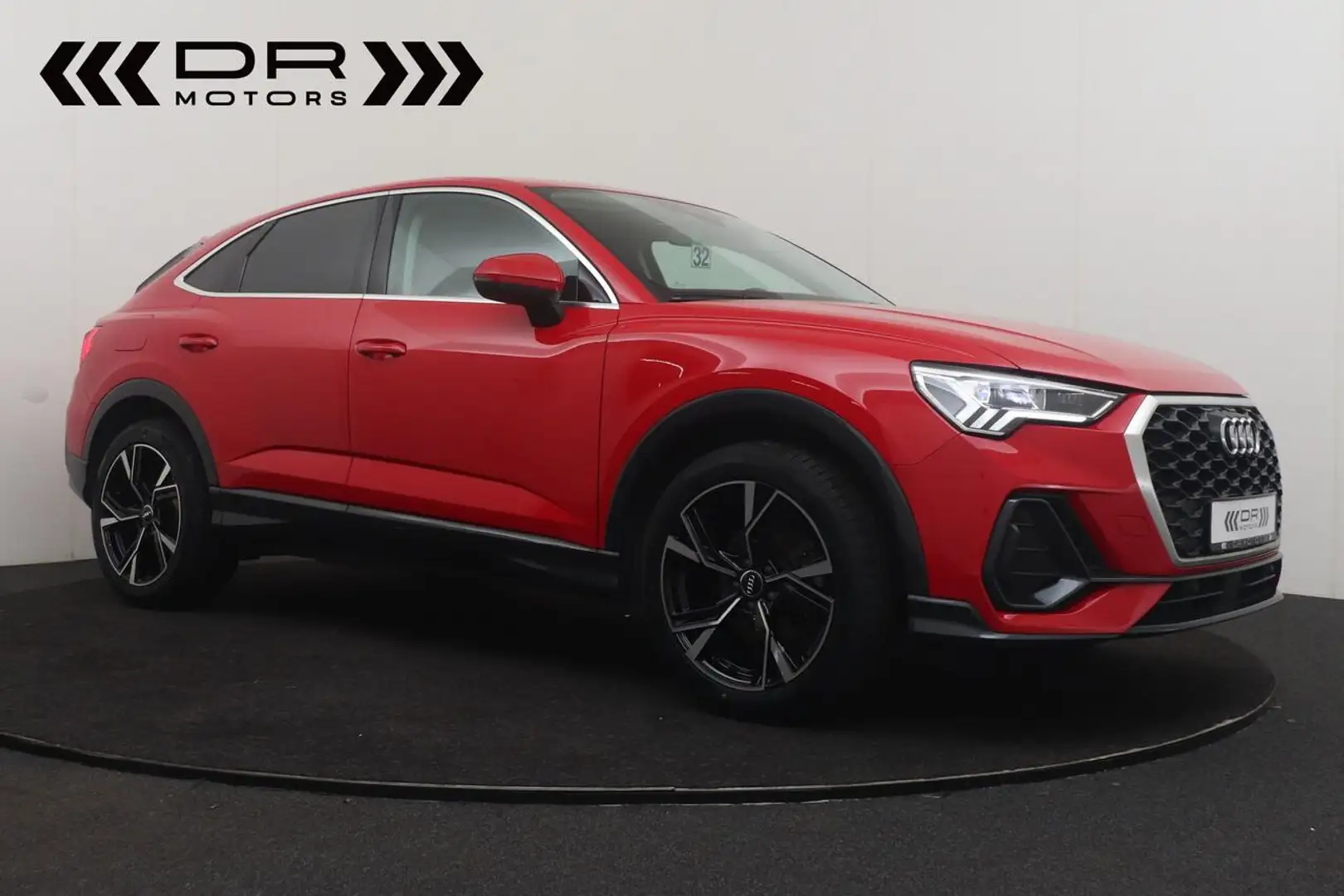 Audi Q3 35TFSi SPORTBACK S TRONIC - NAVIGATIE -  VIRTUAL C Rood - 2