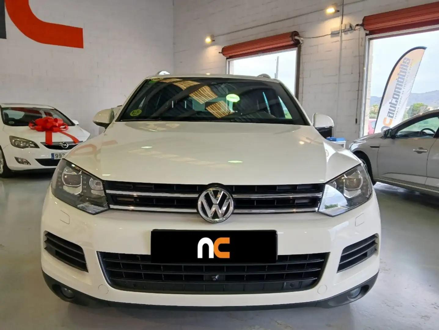 Volkswagen Touareg 3.0TDI V6 BMT 245 Tiptronic Blanc - 2